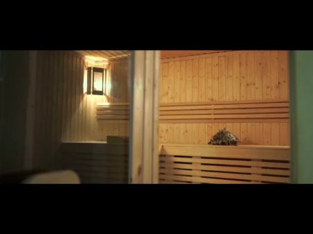 diversión desnuda en la sauna con la madrastra caliente de mi amigo, parte 4, 