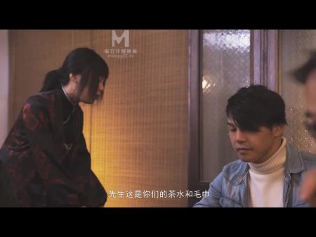 md 0112 麻将馆工作的女孩