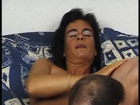 Schwabbel Titten Milf Wird Hart Doggy 
