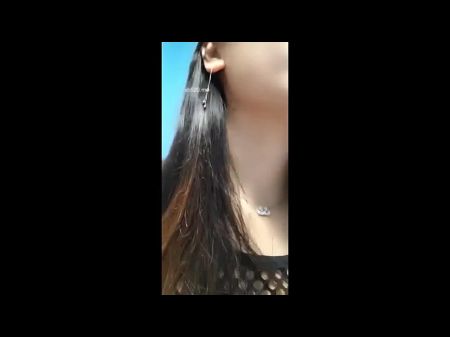 嫂子引诱现场服务水管工给她看