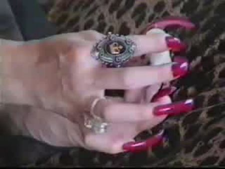 uñas sabrina belladona 