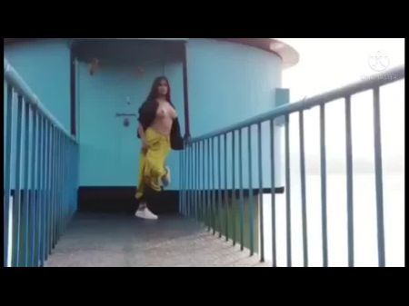 Poonam Pandey – Hotness Overload