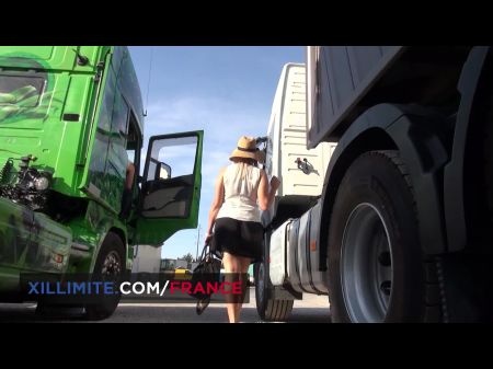eine heiße Blondine unter den LKW-Fahrern 