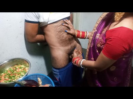 chacha ki ladki ne cocina me land hilaya paja en la cocina 