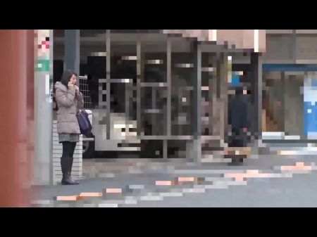 warikiri 发情的妻子第 20 卷 前护士美丽的妻子陷入困境得到中出 