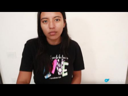 universitaria infiel folla con su pareja cuando estudian 