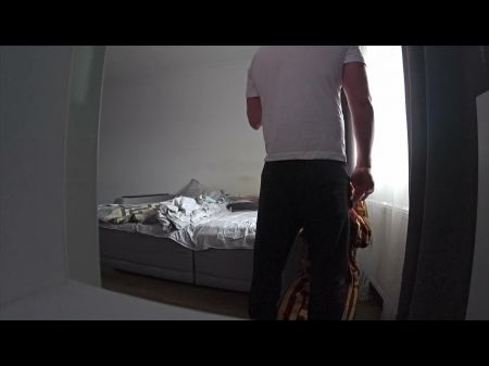 真正的作弊。厚颜无耻的朋友因为债务而操了妻子.. 