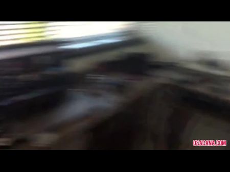 gostosa bunda grande peitos pequenos amador com tesão 