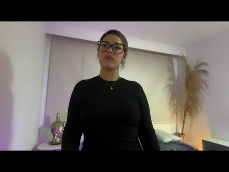 我在同一天晚上操了我的嫂子和她的继女 