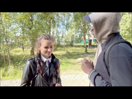 Ebony Fellow Screws A Schoolgirl In The Woods