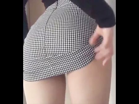 Korean Chick Getting Off