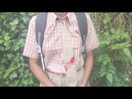 his little stepsister when she came from school (desi sex)