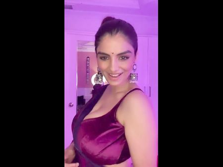 Anveshi Jain Live In Crimson Saree – Superb Converse