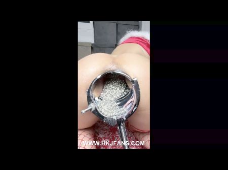 Mind-blowing Santa Hotkinkyjo Fist Her Caboose , Wedges Xo Speculum Anally