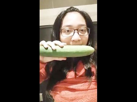 Teasing Thick Cockslut Takes A Cucumber