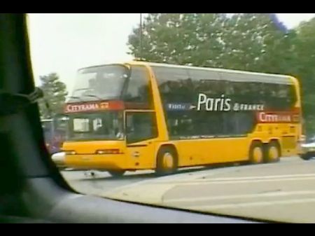 Middle-aged French Damsel Got Her Honeypot Wrecked In The Car