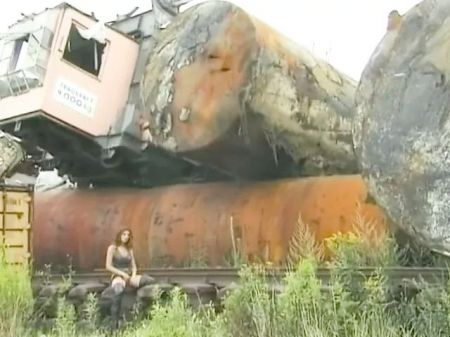 Uber-sexy French Stunner In Hip High Shoes Fucking