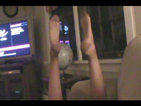 Dark-skinned Rht Stockings Fj And Dt N Position