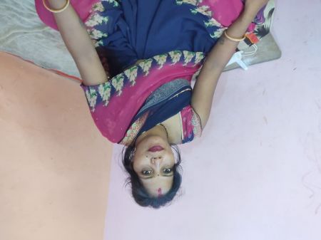 sister - in - law left in all , village aunty got all in