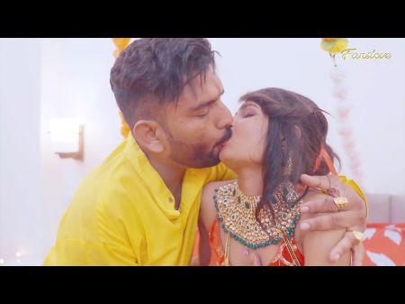 Slim Bhabhi Enjoyed Her Very First Suhagrat Night And Torn Up Hard