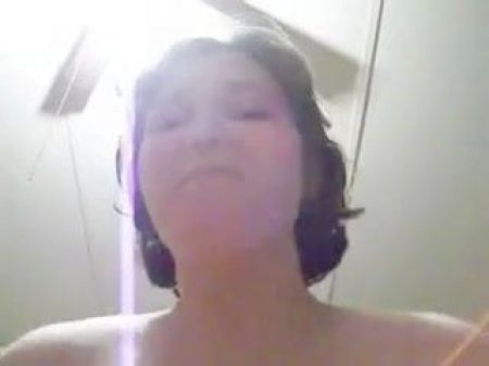 Alison Giving Fellatio And Railing Blow-job