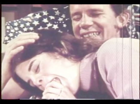 John Holmes Pops The Virgin - (restyling Movie In Full Hd