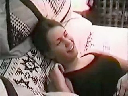 Adorable Homestyle College Threesome