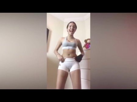 Ginormous Cameltoe