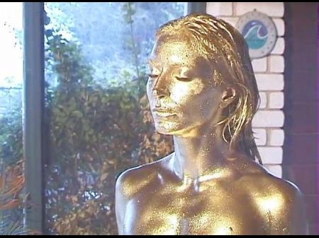 Rebecca Lord - Gold Paint