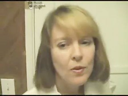 Insatiable Nurse Gives Patient A Wank