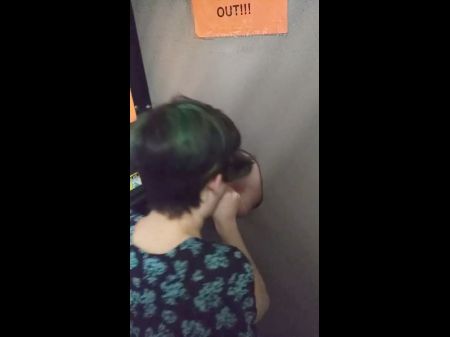 Gloryhole Suck Off With Surprise Cum In Throat