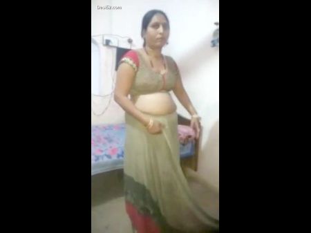 Desi Bhabhi Showcase Her Bobs Share Is Frand