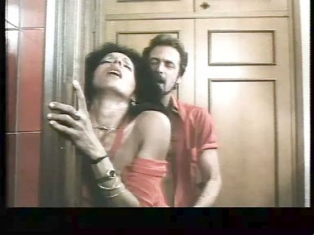Dbl 020 - Marina Un Corpo Da Godere (full Movie)