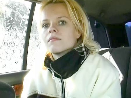 Fair Haired Nubile From Germany Tucking A Candle In Her Tight Pussy