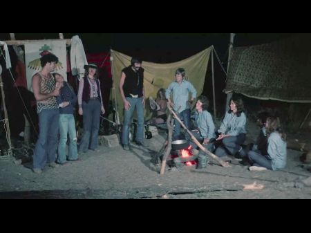 Fugitive Dolls (1974) Erotic