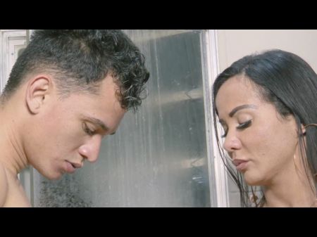 My Stepmother Bathing Me - Flick