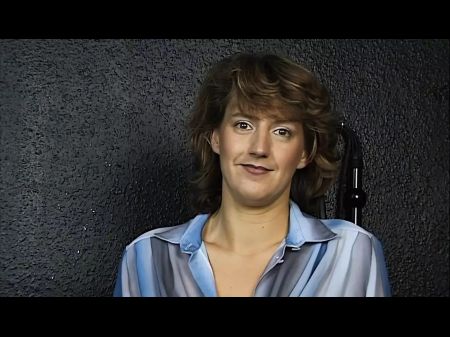 Brunette Milf Bekommt Bei Numerous Orgasmen