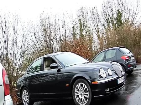 French Mummy And Granny Share Hefty Penis In A Nasty Threesome