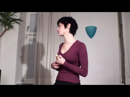 Feeding Female Dominance