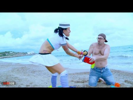 French Stunner Joyce Exess Bootie Boinked On A Public Beach