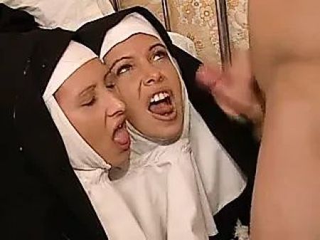 2 Horny Nuns