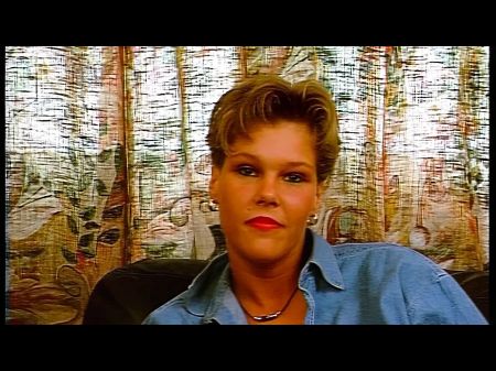 Retro Teen Will Erst Den Dildo Dann Den Schwanz