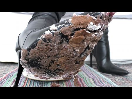 Smoking Paramour And Sugary-sweet Dessert From Shoe Feet , Pov Tweak , Damsel Victoria Valente