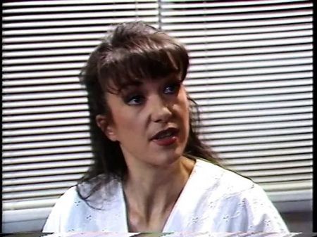 Horny Jail Guard Gets Blown By Fantastic Prisoner Babe Before Plumbing