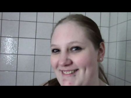 Userdate In The Swimming Pool