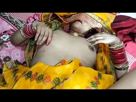 indian village freshly married women urinating on sofa apartment