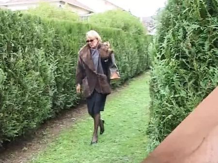 Mature French Mega-bitch Likes Dp Threesome