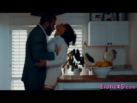 Gorgeous Honey Blows Sausage And Rails