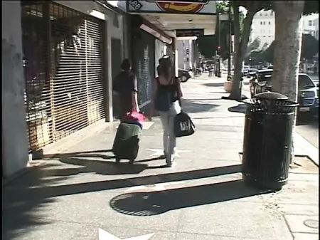 Hoe From Hollywood Gets Gonzo Assfuck Smash For The Very First Time