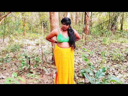 Outdoor Jungle Sex . Desi Bhabi Nailing Husbend